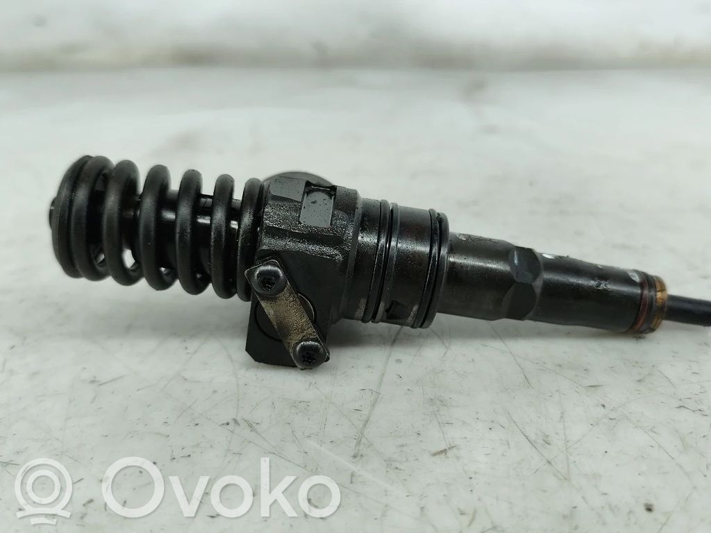 Inyector de combustible   0414720037,038130073AJ,2PINOS