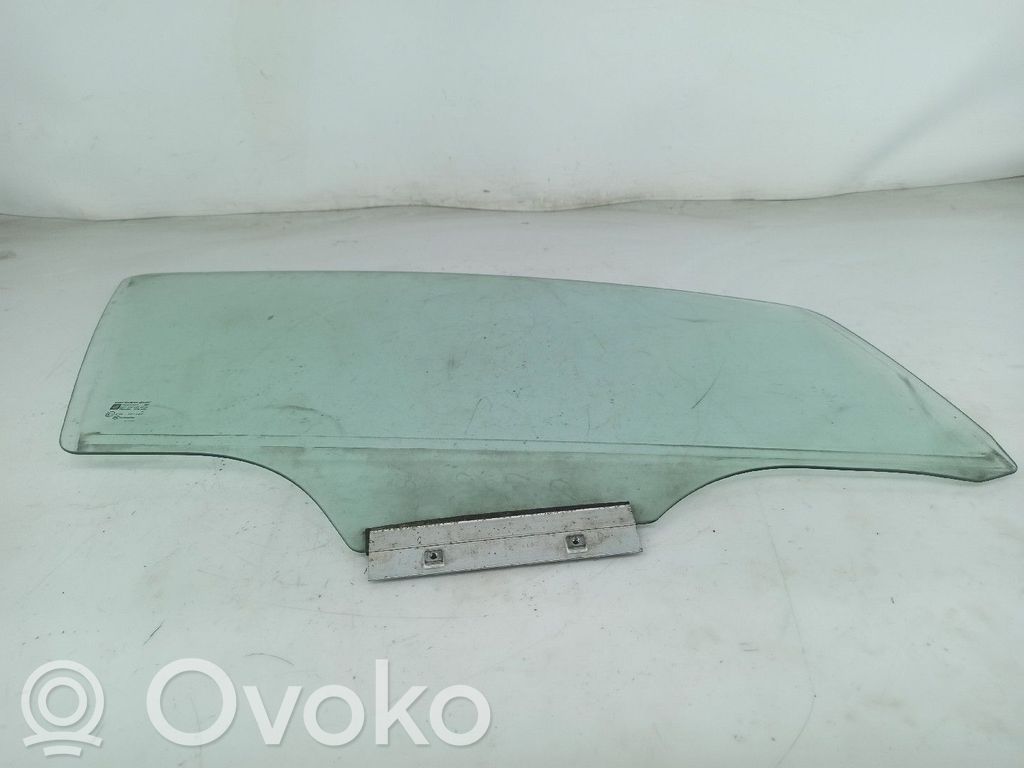 Opel Corsa D Geam ușă față patru uși 