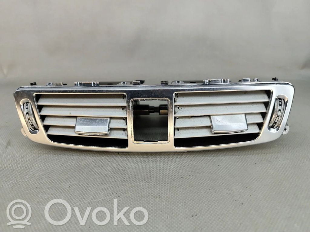 Mercedes-Benz CLS C218 X218 Griglia di ventilazione centrale cruscotto