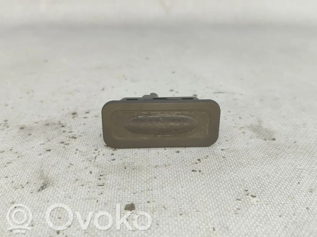 Comutator/buton multifuncțional   MALA,2PINOS,8200076268