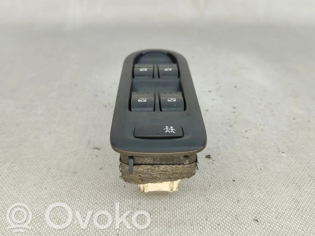 Renault Scenic II - Grand scenic II Interrupteur commade lève-vitre