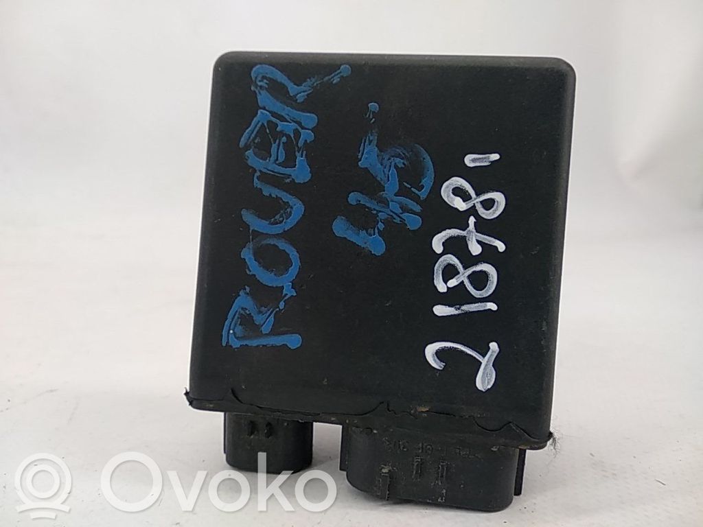 Sonstige Steuergeräte / Module   YWB100710