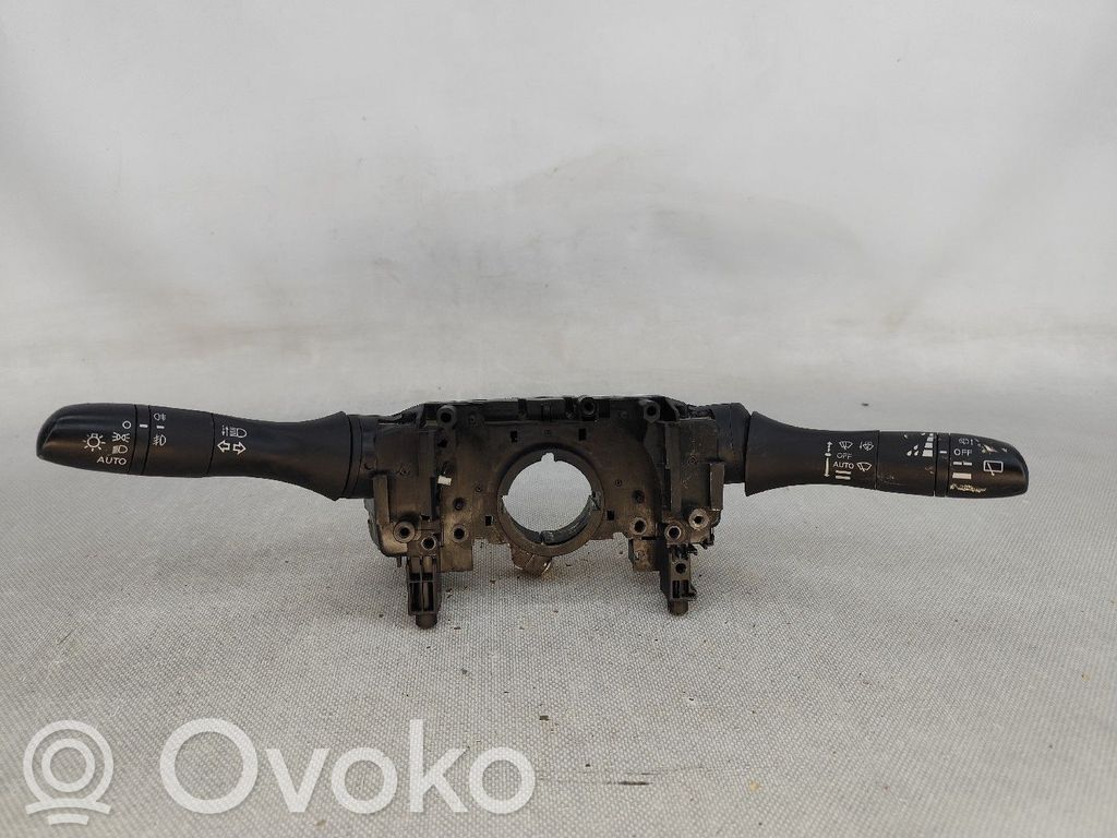 Nissan Qashqai Altri interruttori/pulsanti/cambi