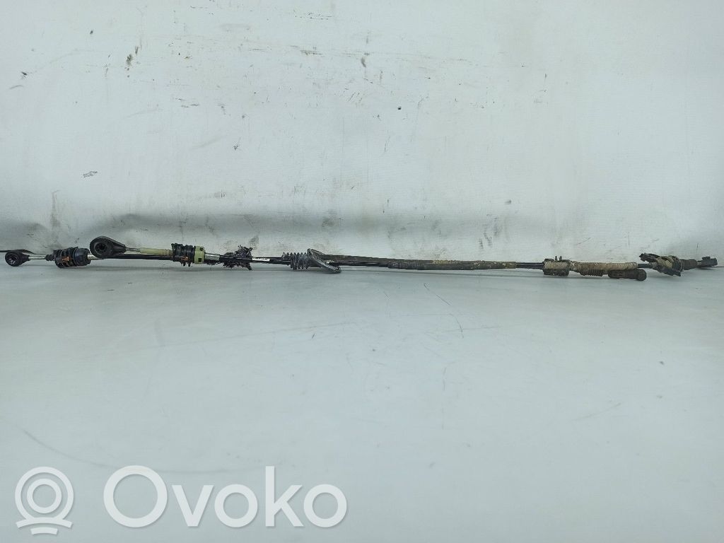 Gear shift cable linkage