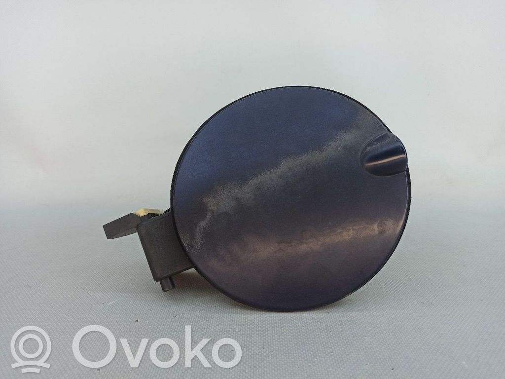 Polttoainesäiliön korkki   V97FBC27936AG