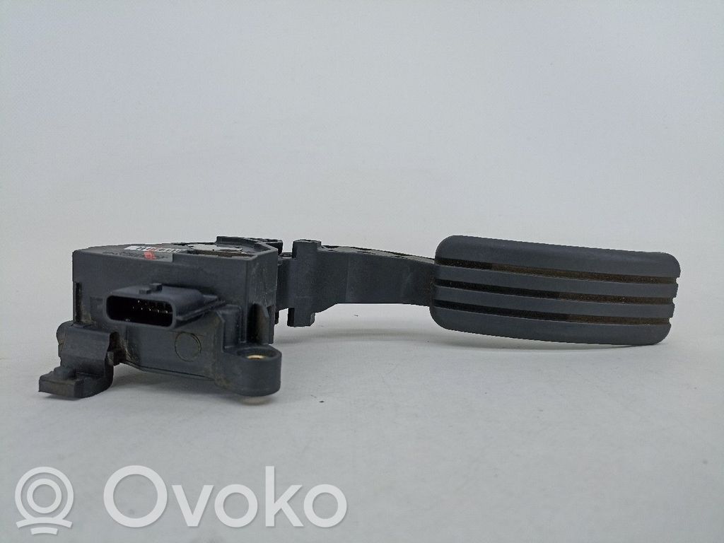 Gaspedal   180020022R,6PINOS