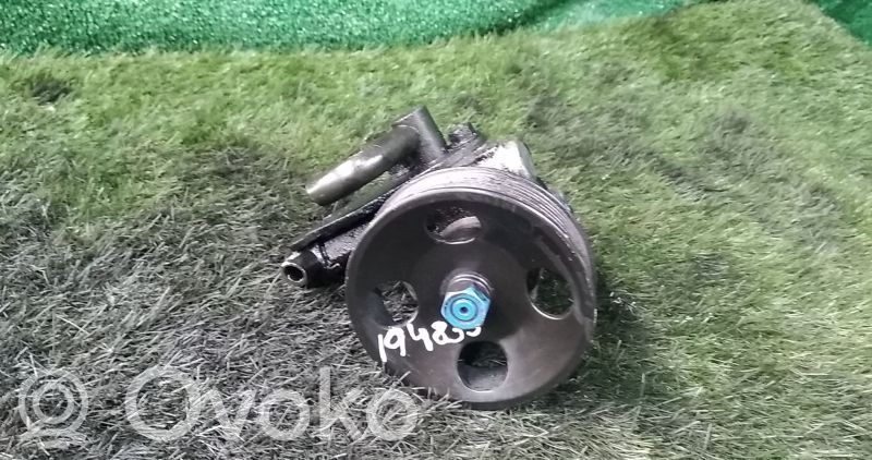 Ohjaustehostimen pumppu