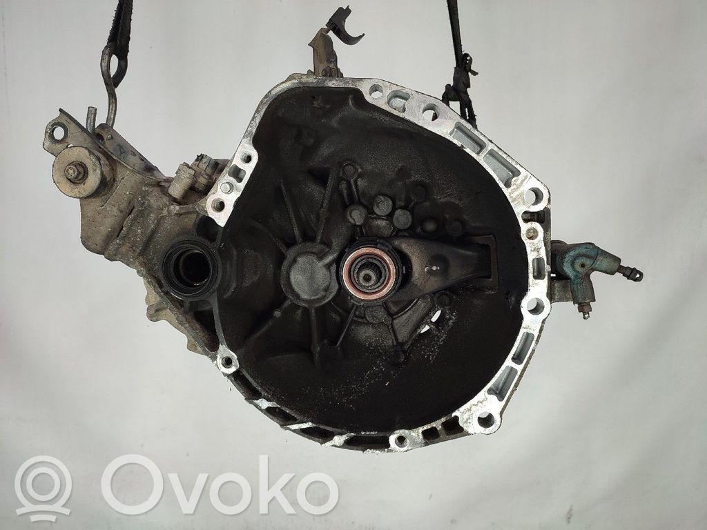 Toyota Yaris Manuaalinen 5-portainen vaihdelaatikko 