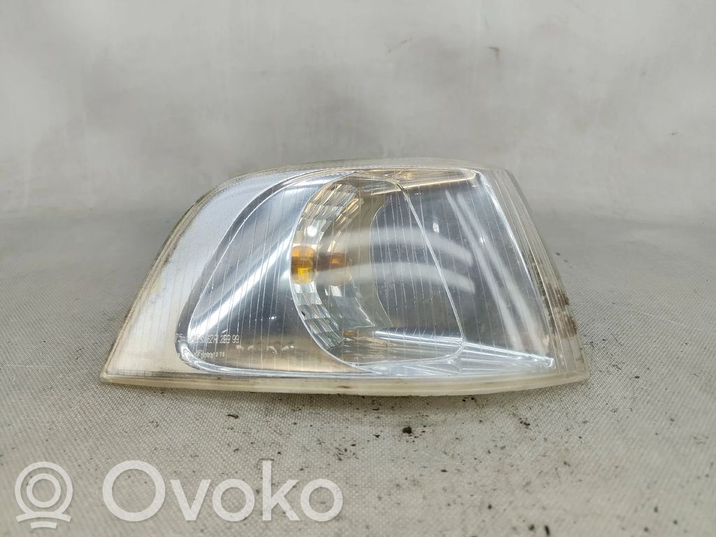 Volvo S40, V40 Lampă semnalizare bară față 