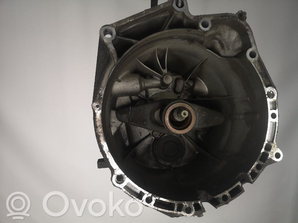 5 Gang Schaltgetriebe   BEO,0150427,6V