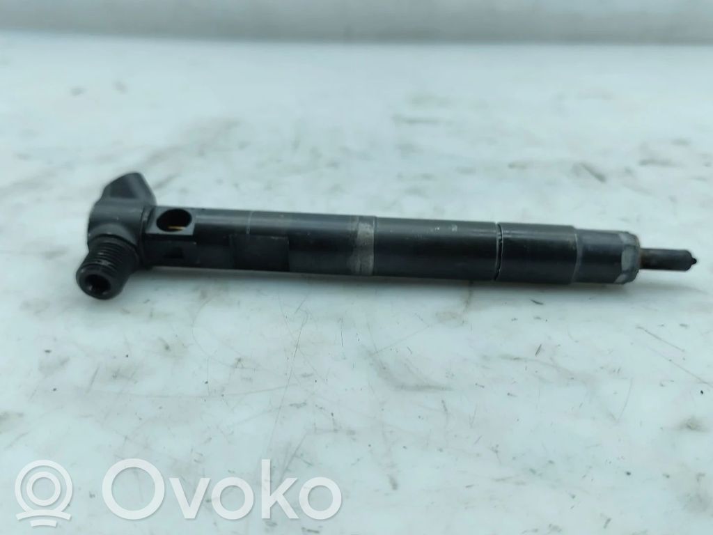 Inyector de combustible   A6510702887