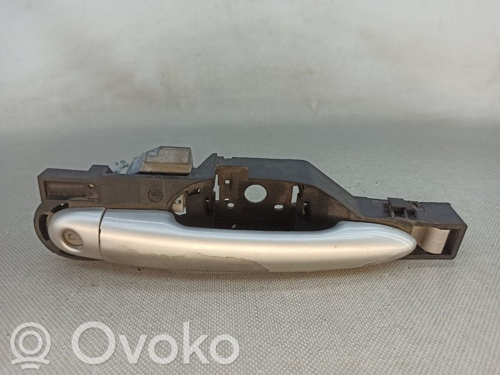 Renault Clio III Ārējais atvēršanas rokturis