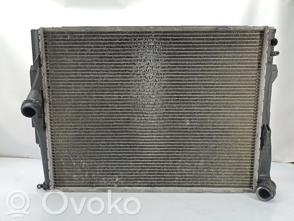BMW 1 E81 E87 Coolant radiator 