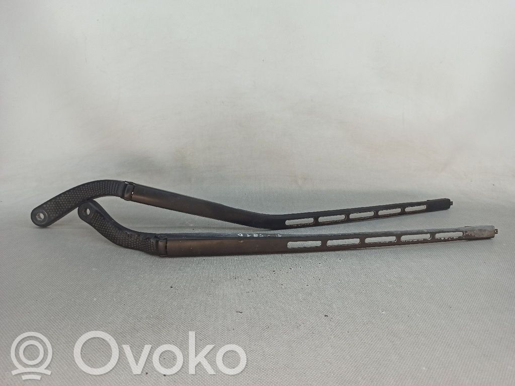 Peugeot 307 Wischerarm vorne 
