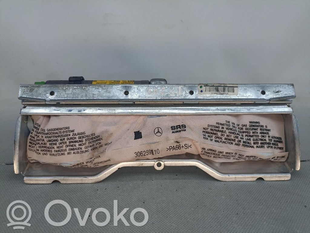 Mercedes-Benz C W204 Airbag pentru genunchi 