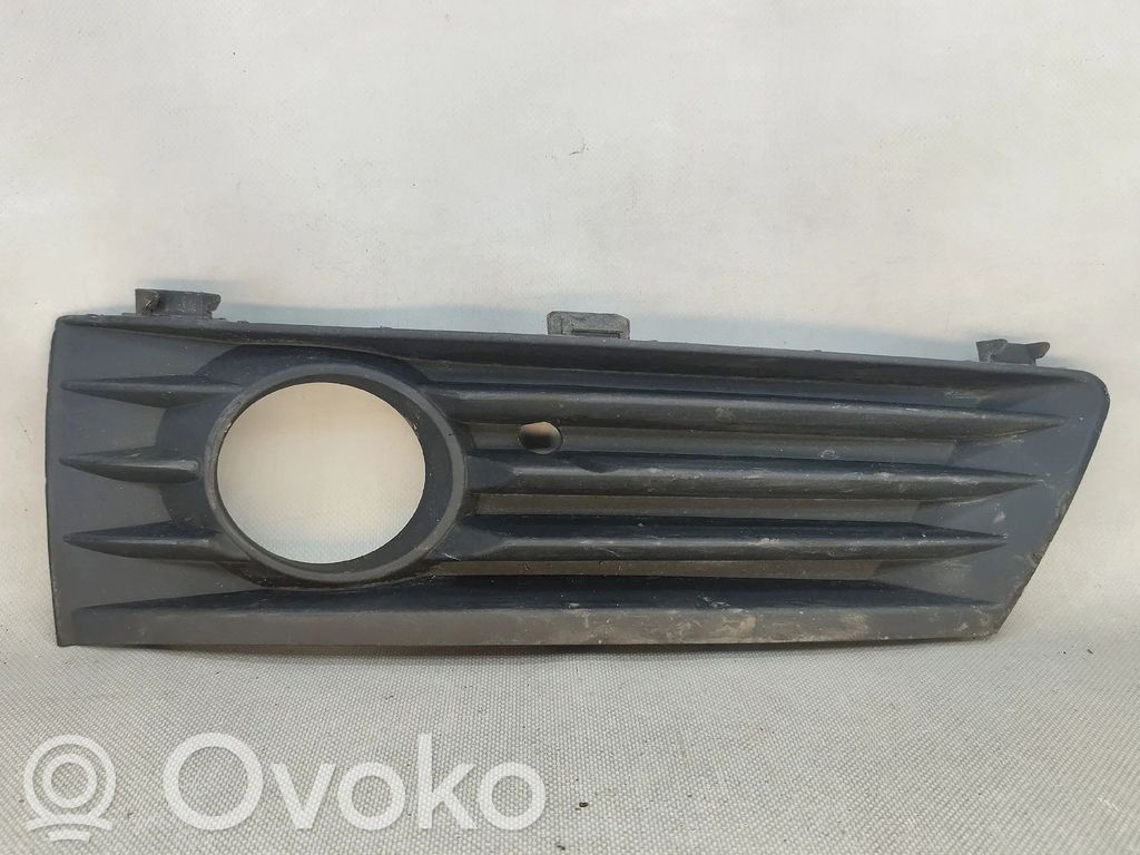 Opel Zafira B Rivestimento del pannello parte angolare del paraurti anteriore 