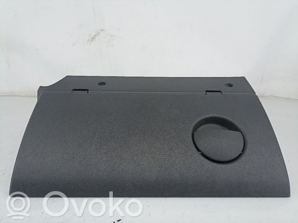 Guantera   09114403
