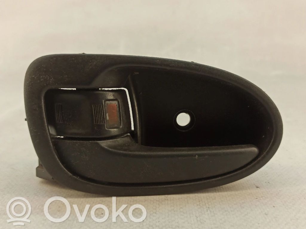 Manecilla interna puerta delantera   692060D90,56092A1,56258A1,692060D100