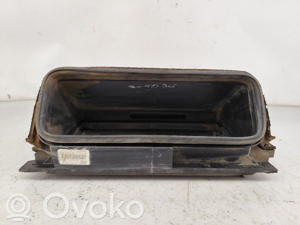 Opel Vivaro Luftausströmer Lüftungsdüse Luftdüse Mitte 