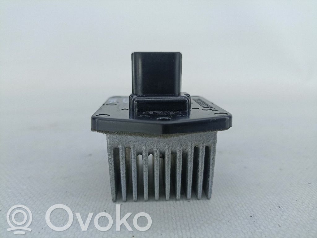 Relais de commande ventilateur chauffage   022A10F,3PINOS