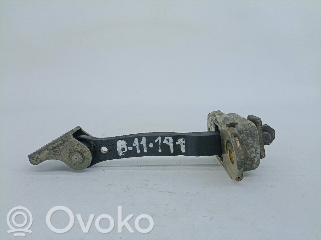 Nissan Micra Tope freno de puerta delantera 