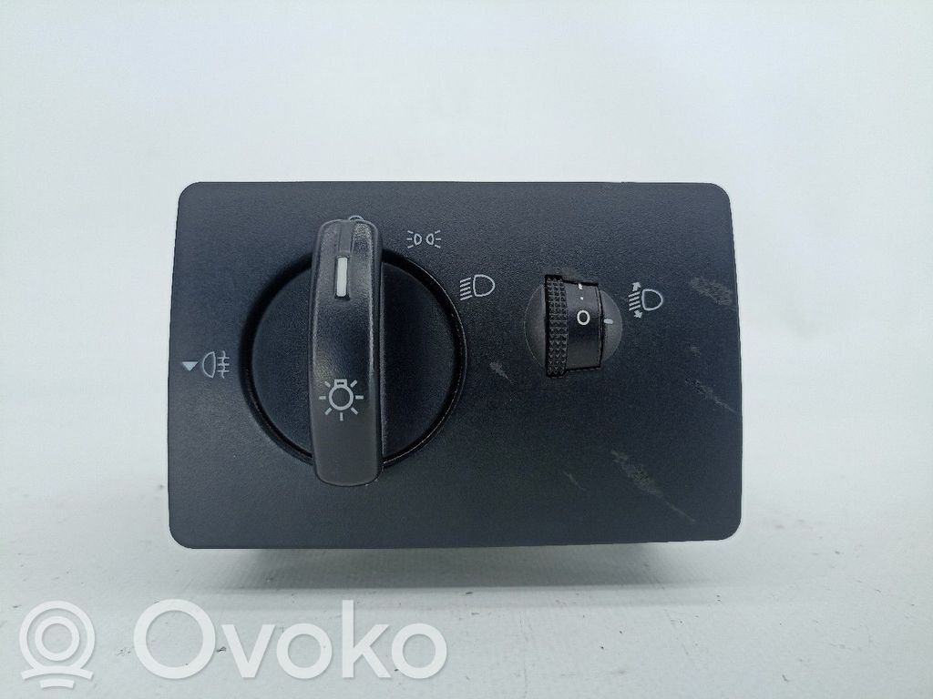 Interrupteur d’éclairage   6S6T13A024EA