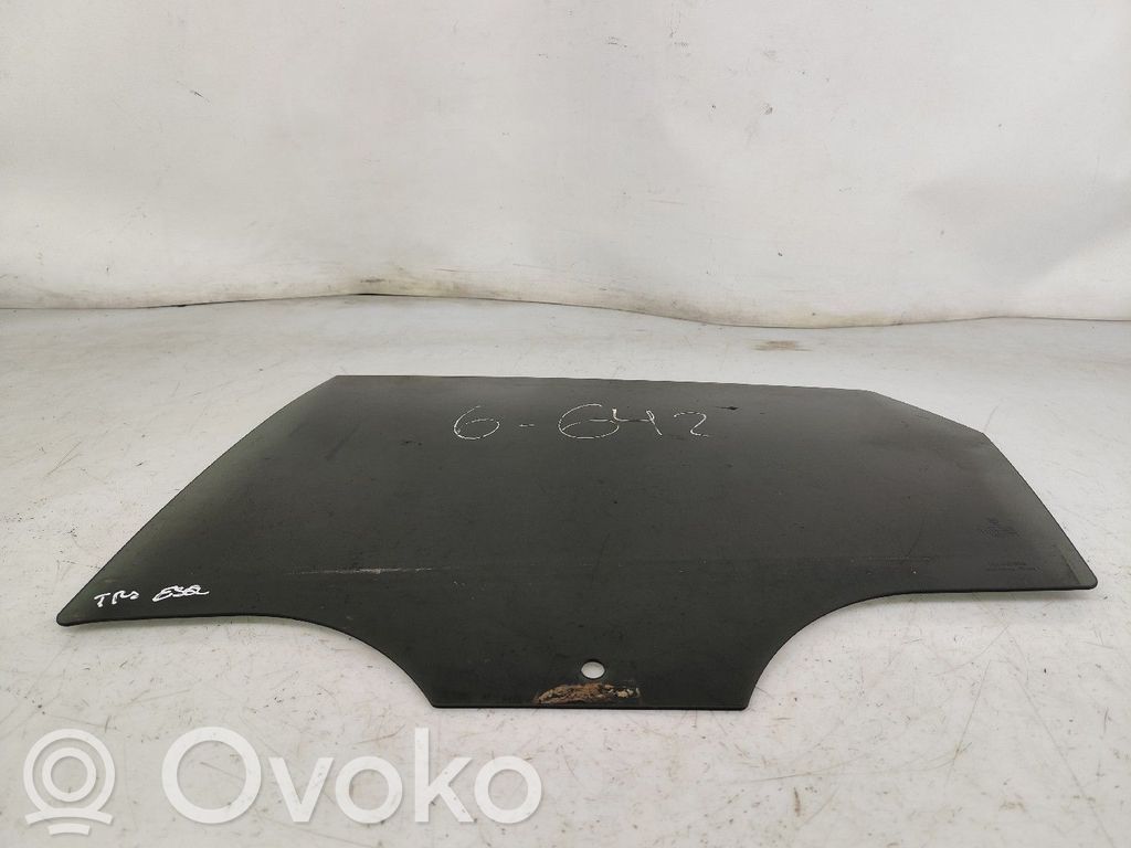 Volkswagen Taigo Vetro del finestrino della portiera posteriore 