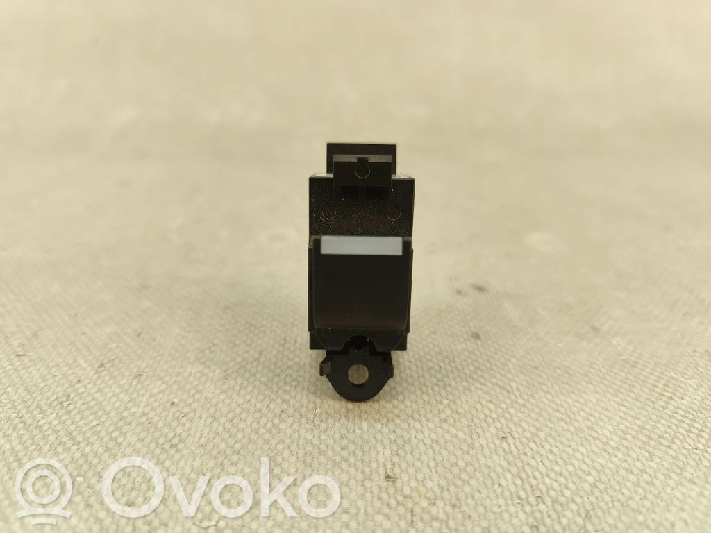 Interrupteur commade lève-vitre   FK7214717AB,5PINOS