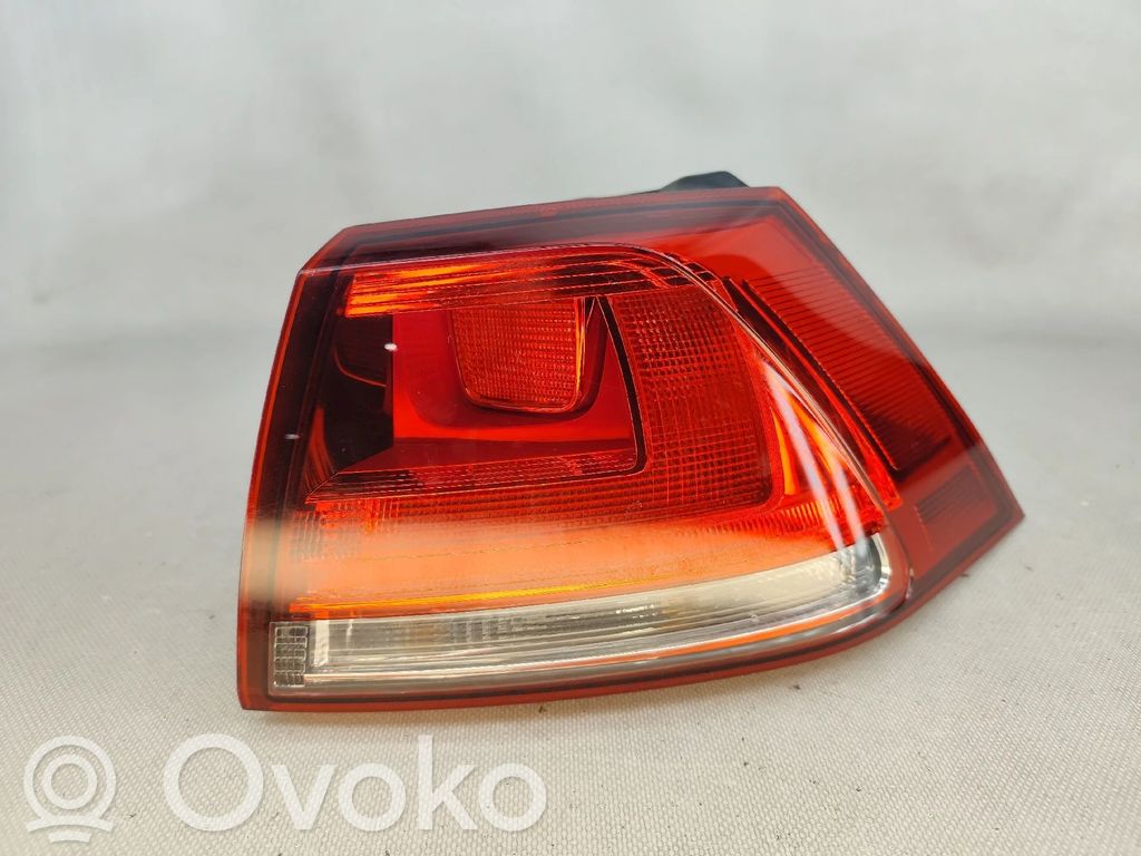 Volkswagen Golf VII Lampa tylna 