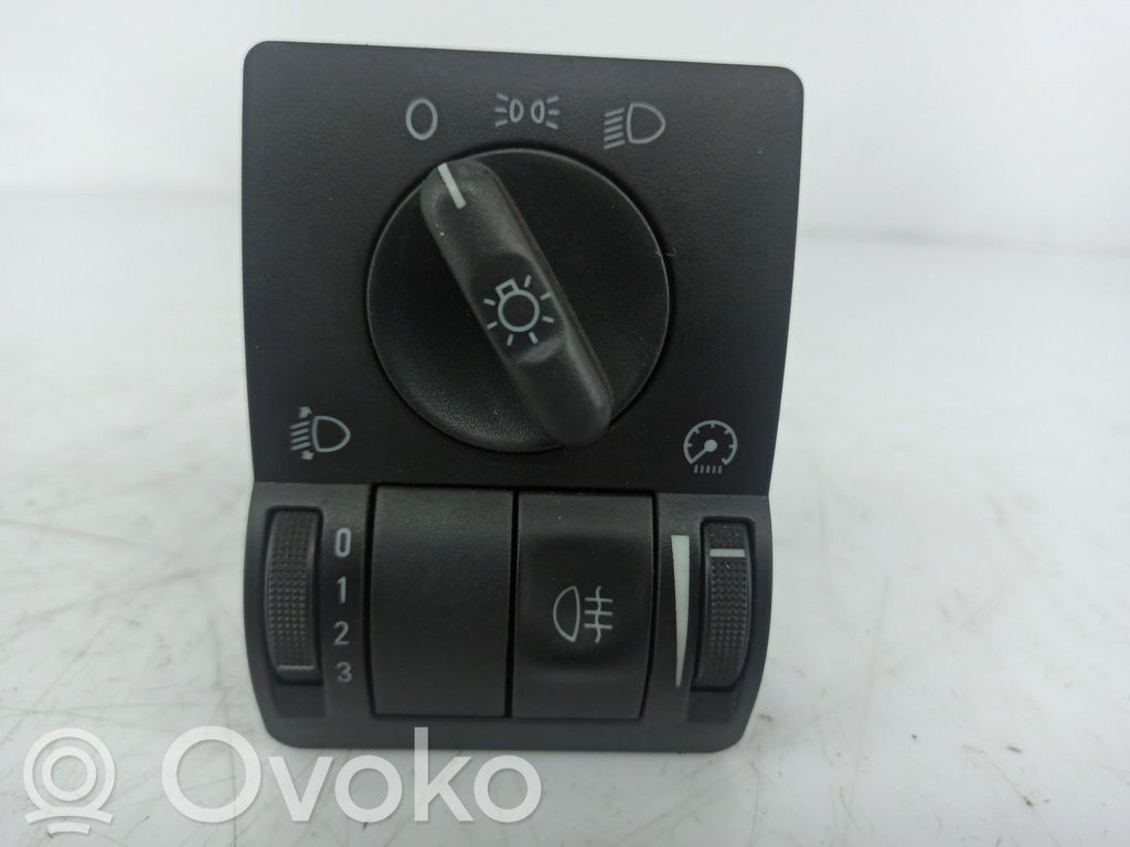 Lichtschalter   GM,0524119,9116612