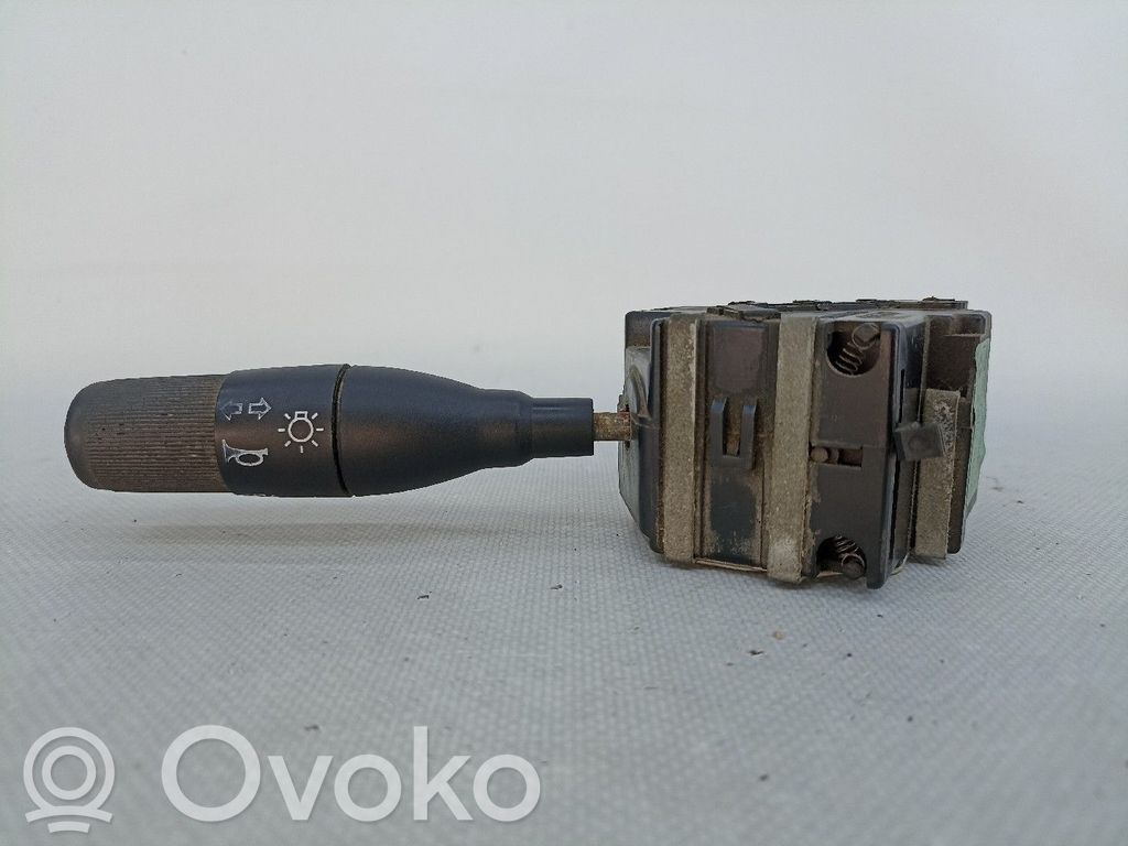 Renault Clio I Lenkstockschalter Kombischalter 