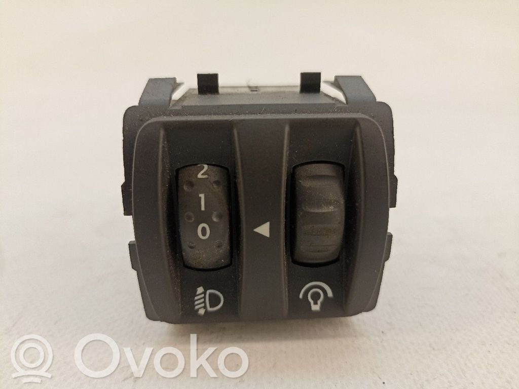 Renault Clio III Multifunctional control switch/knob 