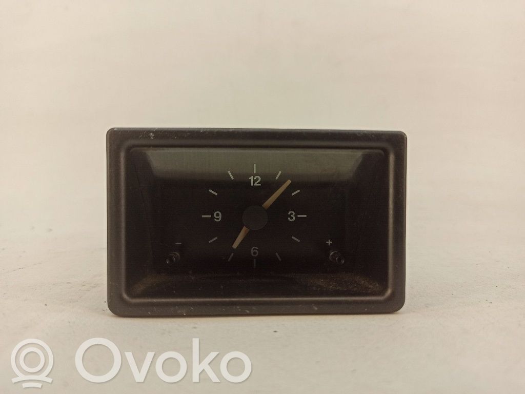 Laikrodis   435546,4PINOS