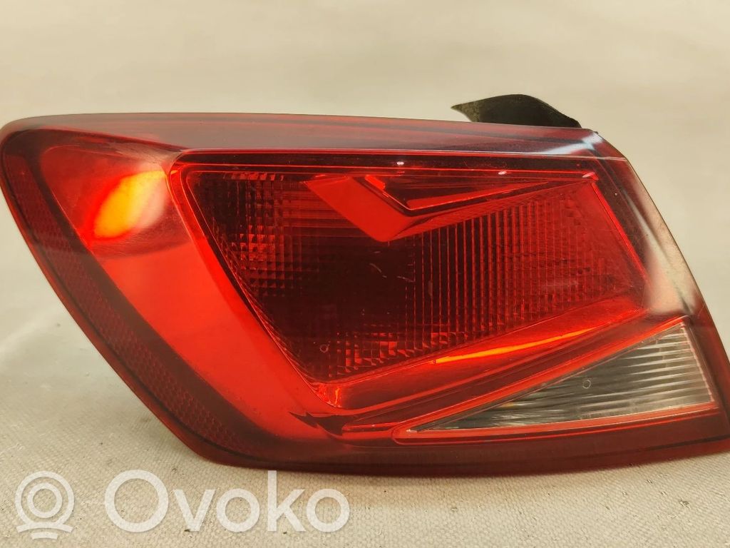 Tailgate rear/tail lights   5F0945095C,4PINOS,90034987,VALEO