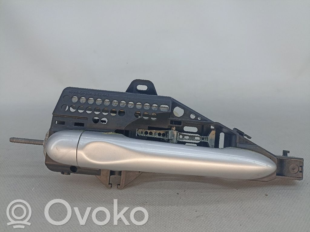 Renault Captur Takaoven ulkokahva 
