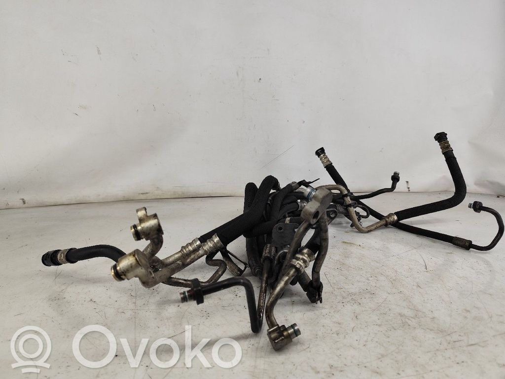BMW 5 GT F07 Rura wlewu oleju 