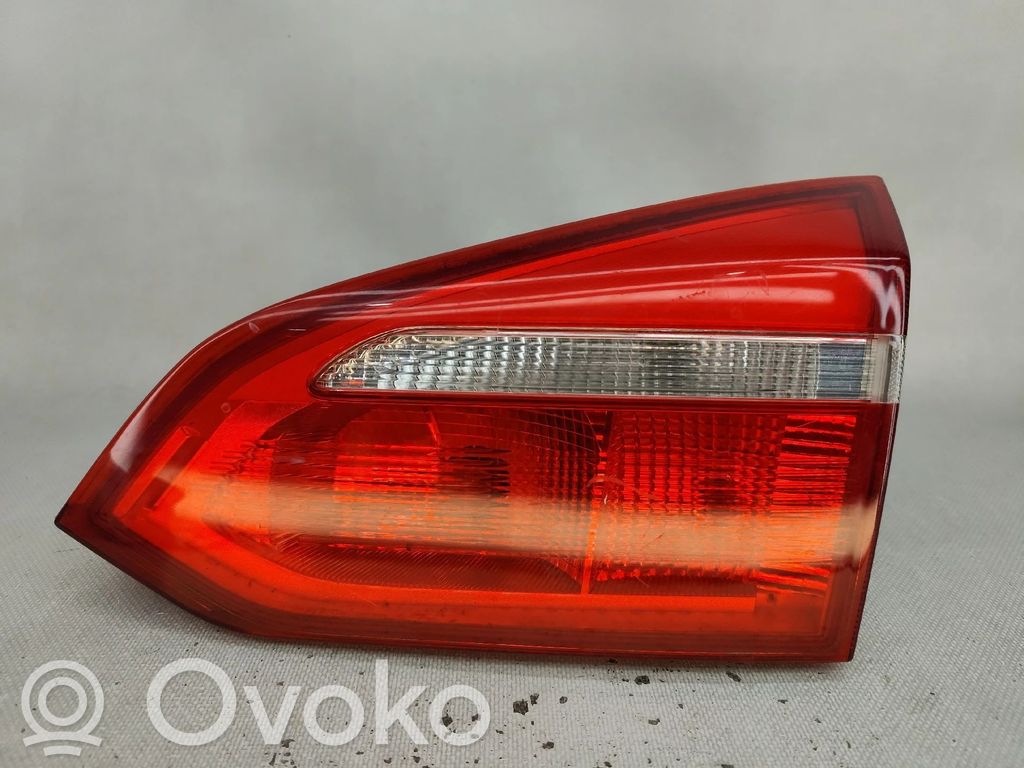 Rückleuchte Heckleuchte innen   F1EB13A602BA,4PINOS,F1EB13A602B,F1EB13A602C