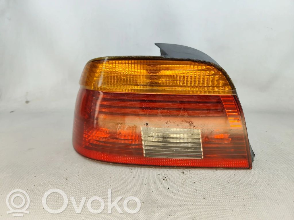 Lampy tylnej klapy bagażnika   NV,6PINOS