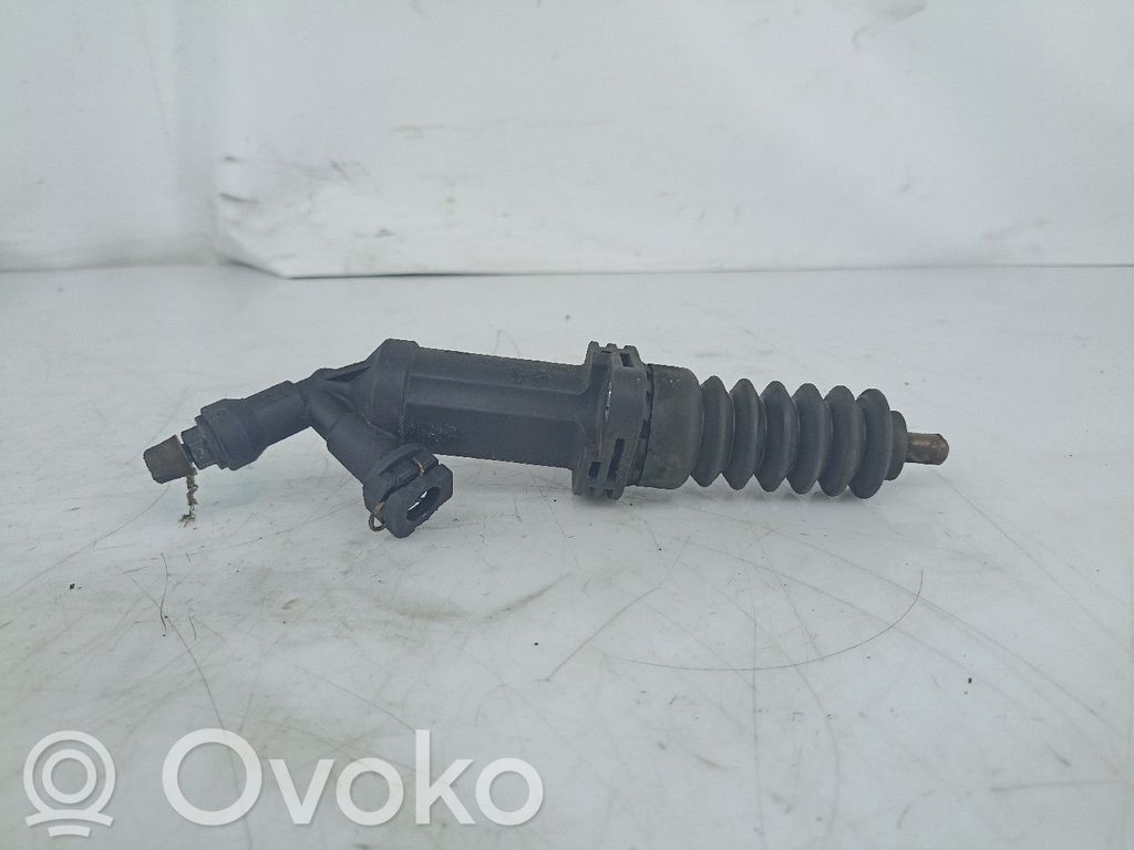 BMW 3 F30 F35 F31 Główny cylinder sprzęgła