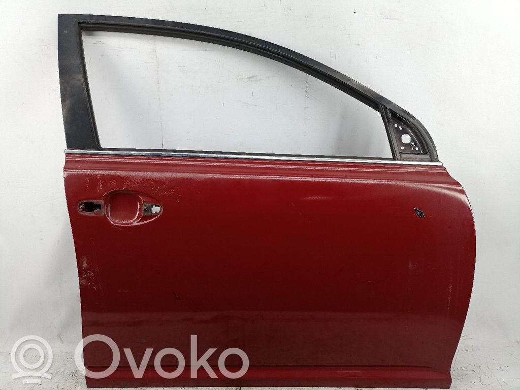 Toyota Avensis T250 Etuovi 