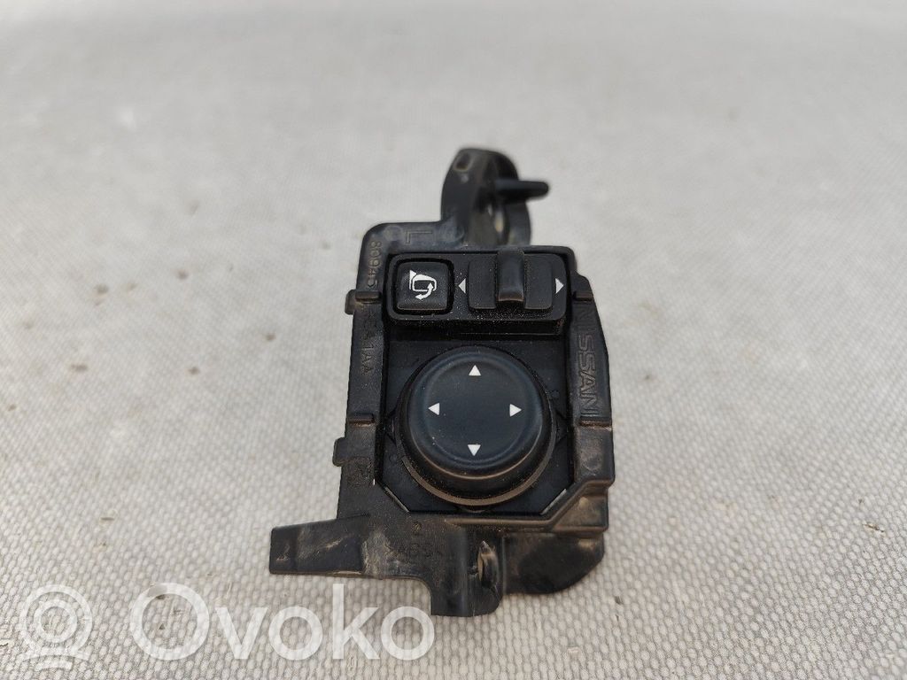 Comutator oglinzi laterale   809454EA1AA,15PINOS,255704EA1B