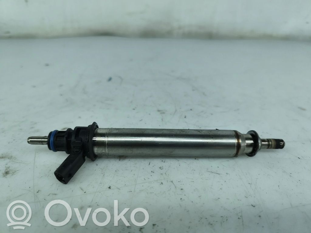 Mercedes-Benz A W176 Injector combustibil 