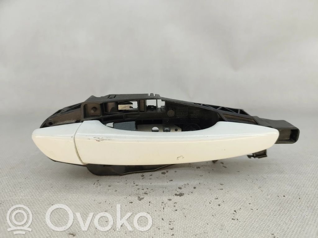 Peugeot 308 Klamka zewnętrzna drzwi przednich 