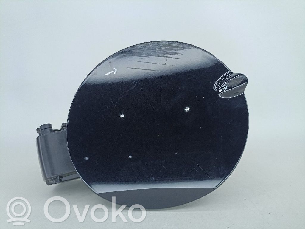 Polttoainesäiliön korkki   L1TBS27936