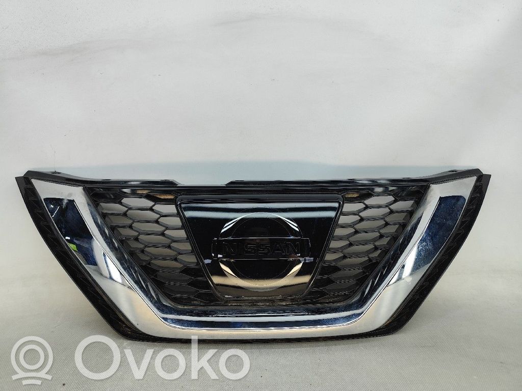 Nissan Qashqai Grilă față 