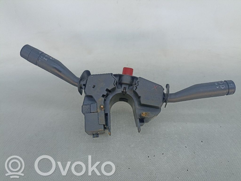 Ford Escort Sonstige Schalter / Griffe / Umschalter 