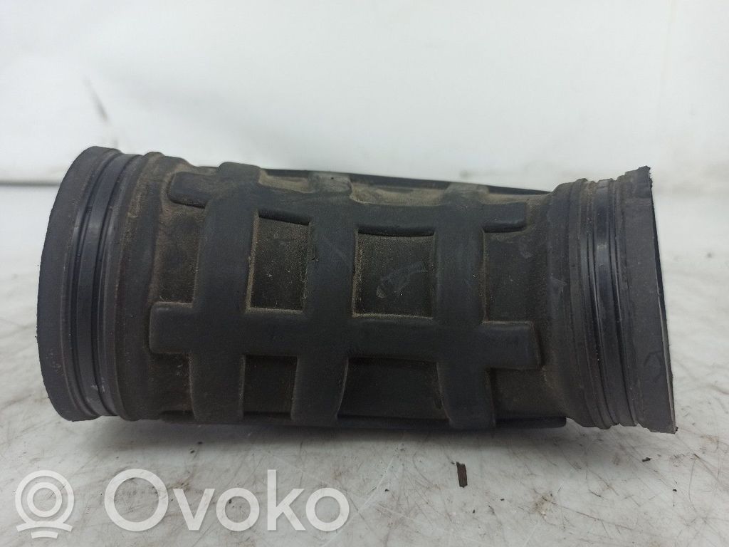 Turboahtimen ilmanoton letku   55193538
