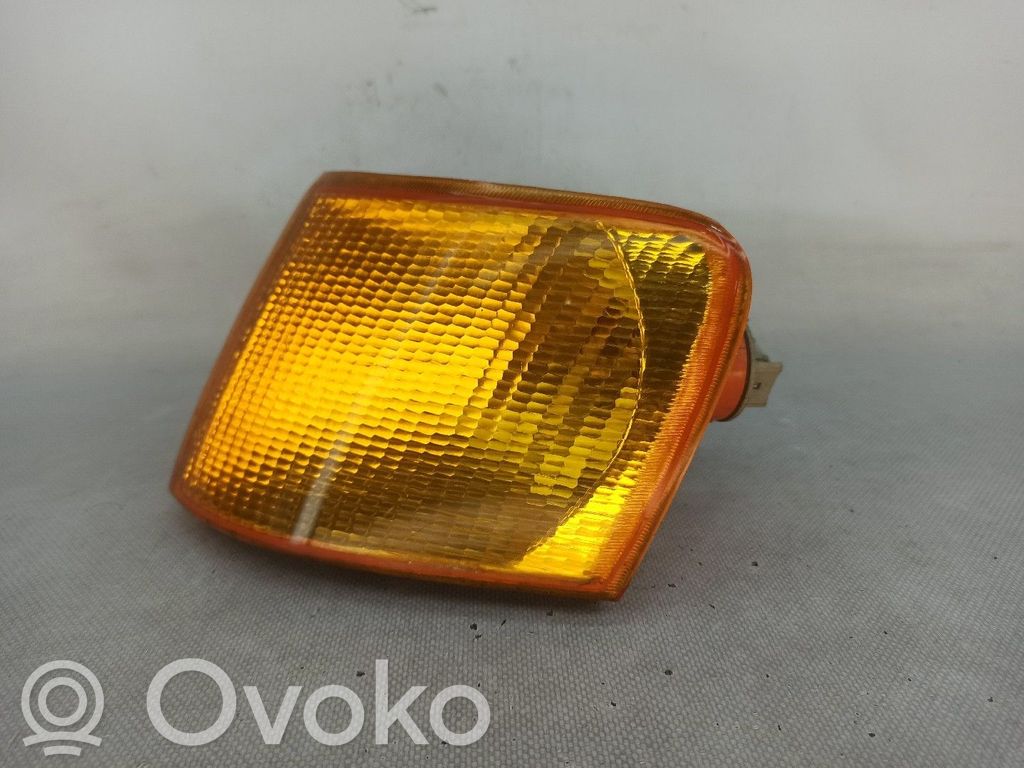 Ford Escort Clignotant de pare-chocs avant