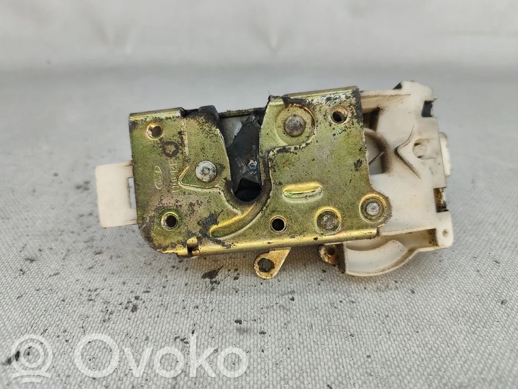 Ford Mondeo Mk III Serratura portiera anteriore