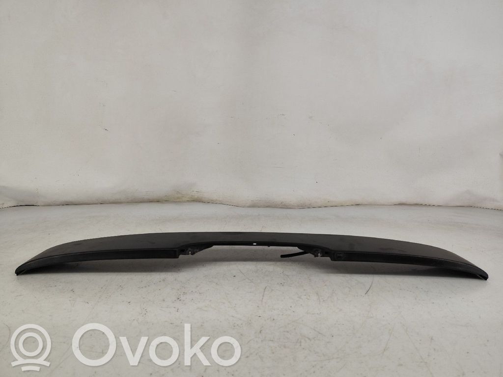 Tailgate/trunk spoiler   7700410897,7701695154
